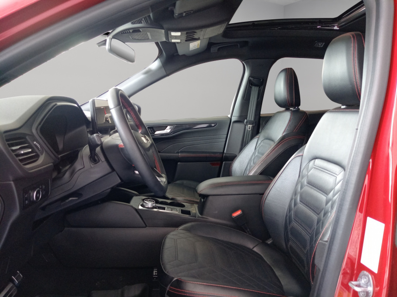 Ford Escape  5 pts. ST Line Elite, HEV, 2.5l, TA, piel, TP, f. niebla, RA-19, 4x4 (cambio de línea) 2023
